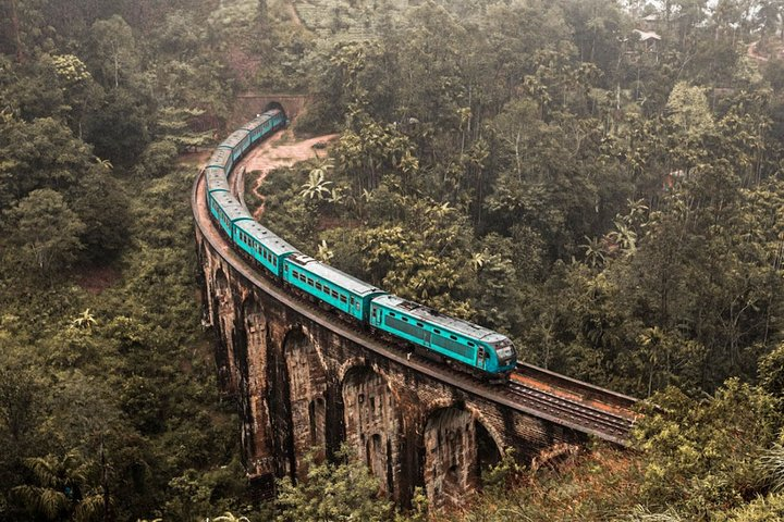 Excursion to Cultural Triangle by Train (8) - Photo 1 of 6